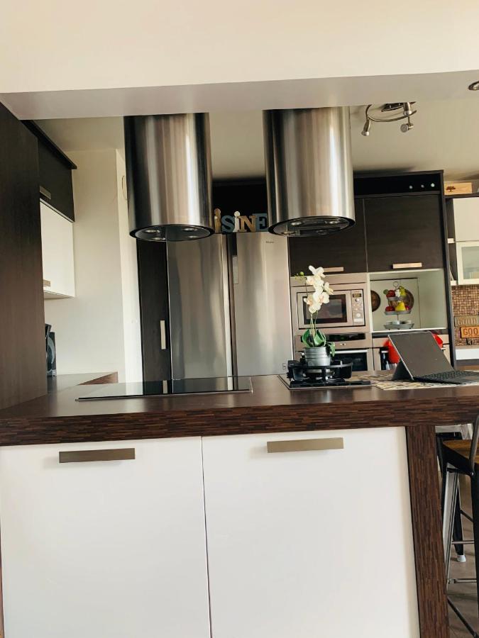 Bed And Breakfast Luxe La Defense U-Arena Courbevoie Eksteriør bilde